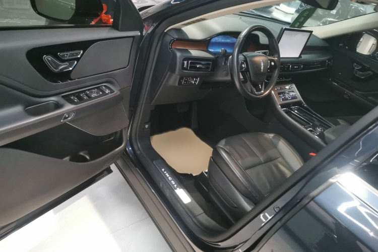 林肯 飞行家 2021款 3.0T V6 四驱尊享版中控内饰7003