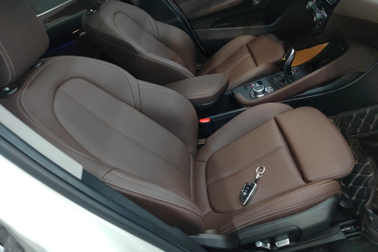 宝马X1 2022款 sDrive25Li 领先型局部细节41