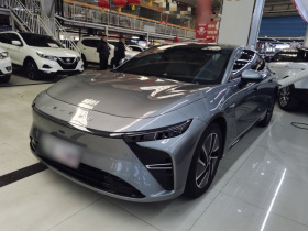 星途 星纪元 ES 2025款 增程 Pro 高速辅助驾驶