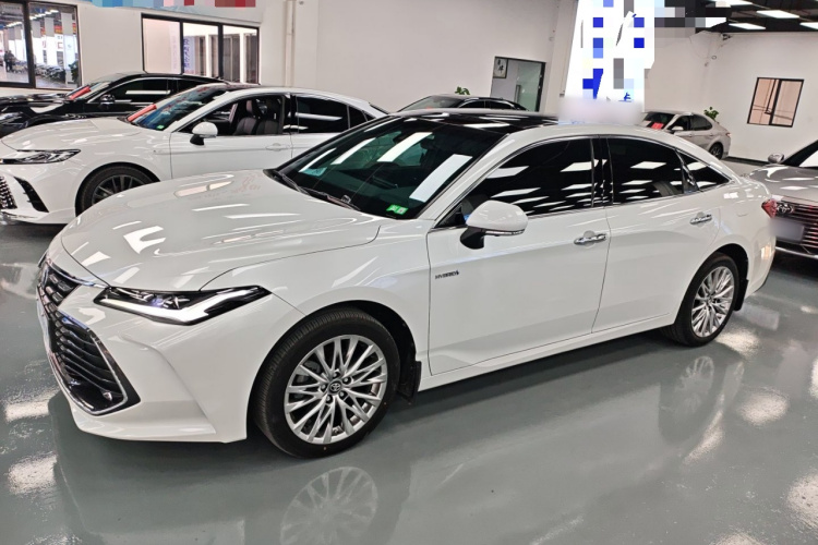 丰田 亚洲龙 2023款 双擎 2.5L XLE尊贵版车身外观6003