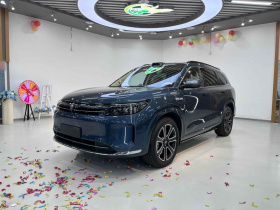 鸿蒙智行 问界M7 2024款 1.5T 智驾四驱Ultra版 5座