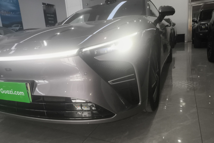 星途 星纪元 ES 2025款 增程 Max 城区辅助驾驶局部细节36