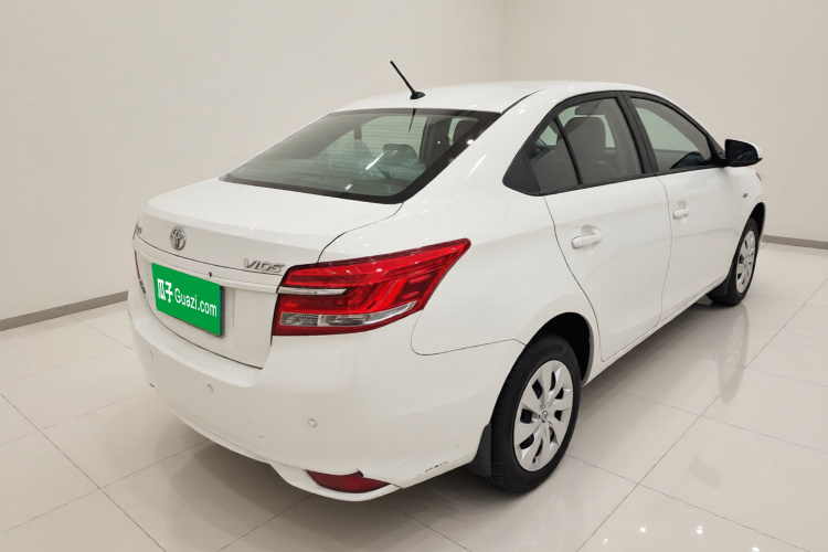 丰田 威驰 2017款 1.5L CVT创行版车身外观7