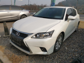 雷克萨斯CT 2014款 CT200h 舒适版 单色