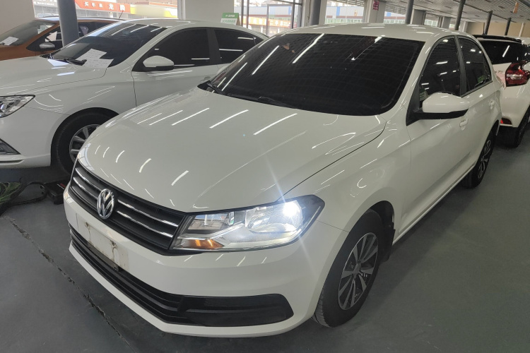 大众 桑塔纳 2021款 1.5L 手动风尚版车身外观1