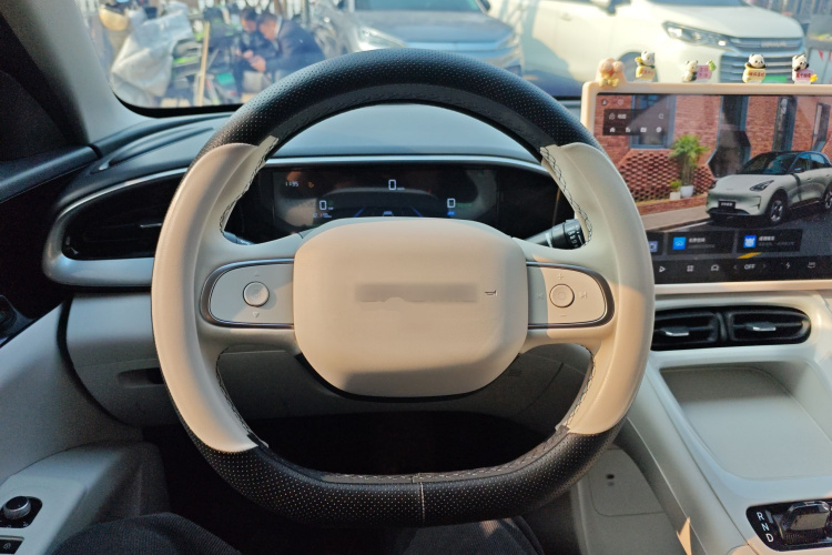 吉利银河 星愿 2025款 UP 410km 探索版中控内饰13