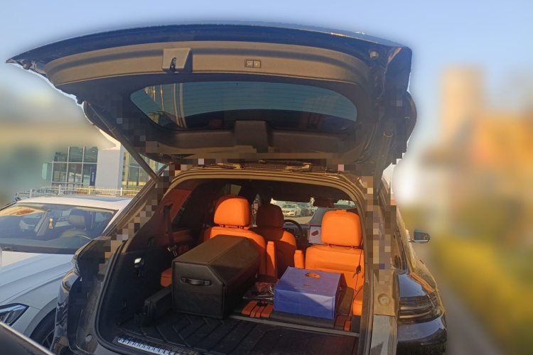 理想汽车 理想L8 2024款 Max中控内饰23