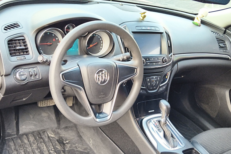 别克 君威 2015款 1.6T 领先技术型中控内饰12