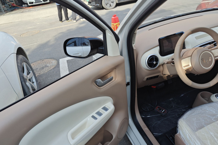 五菱汽车 宏光MINIEV 2025款 四门版 进阶款中控内饰20