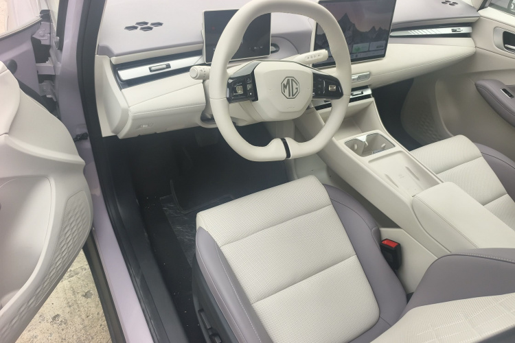 名爵 MG4 EV 2026款 437 自由版中控内饰7002