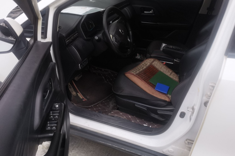 欧拉iQ 2018款 高续航版 智联型中控内饰7003