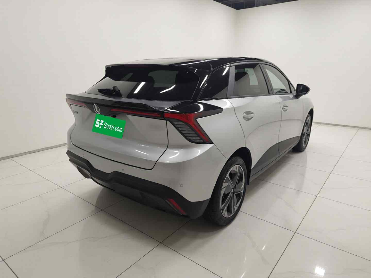 名爵 MG4 EV 2023款 415km 出海冠军版(5)