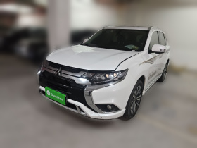 三菱 欧蓝德 2021款 2.4L 四驱致享版 7座