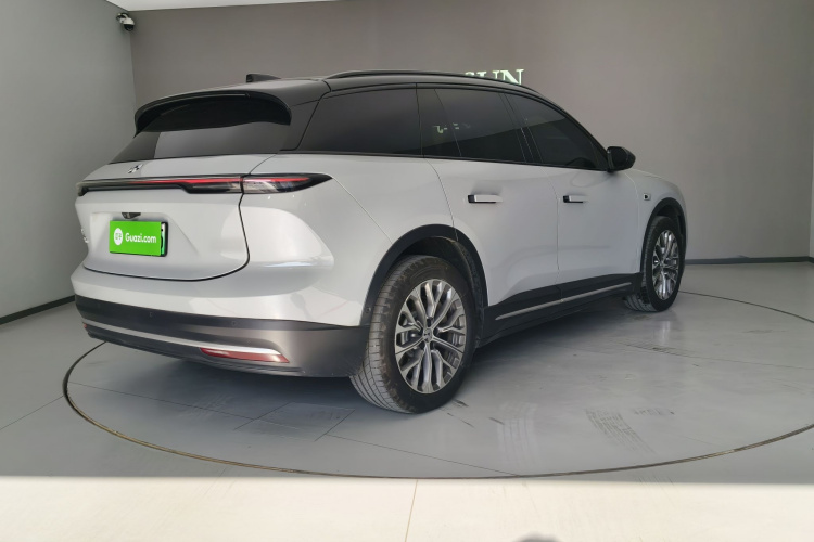 蔚来ES6 2023款 75kWh车身外观6007