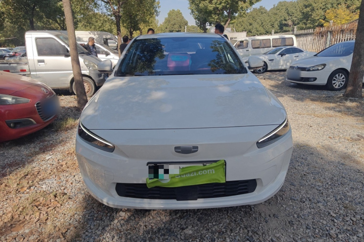 吉利几何A 2022款 Pro 430KM 青苹果Pro车身外观2