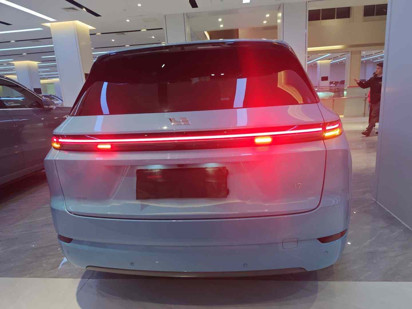 理想汽车 理想L7 2025款 Ultra 智能焕新版(3)