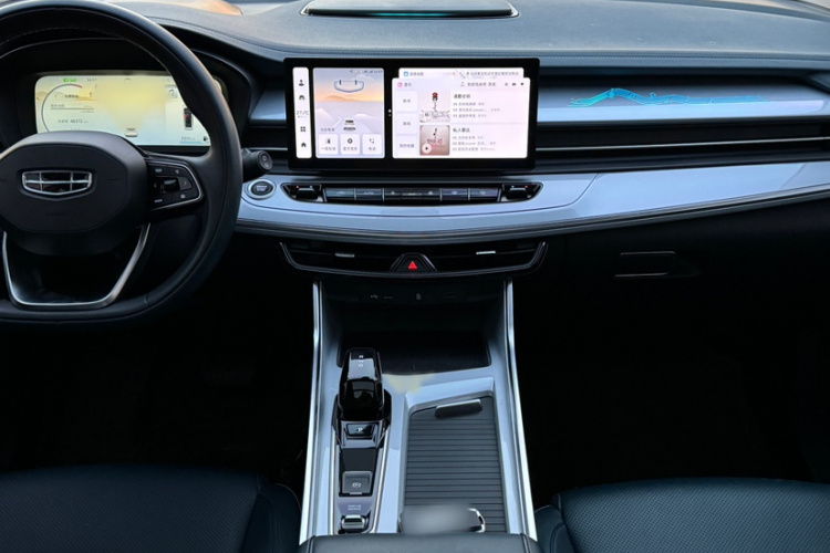 吉利汽车 2023款 嘉际L 1.5TD DCT豪华型中控内饰7009