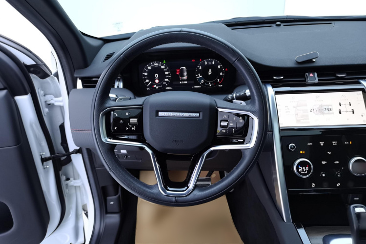 路虎 发现运动版 2022款 249PS R-Dynamic S 性能版 5座中控内饰13