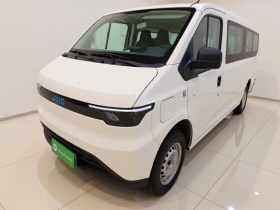 江铃 E福顺 2025款 明窗版 53.58kwh 中轴低顶