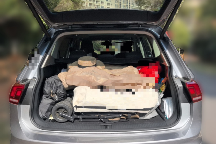 大众 途观L 2022款 330TSI 自动两驱智享版中控内饰23