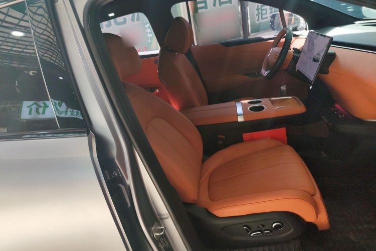 长安启源E07 2025款 纯电 四驱 90kWh Ultra高性能版局部细节41