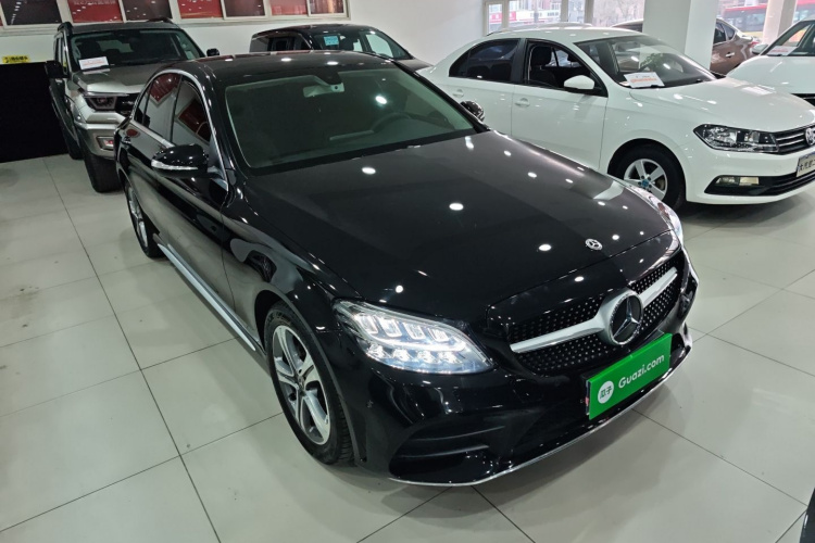 奔驰C级 2019款 C 260 L 运动版车身外观6002