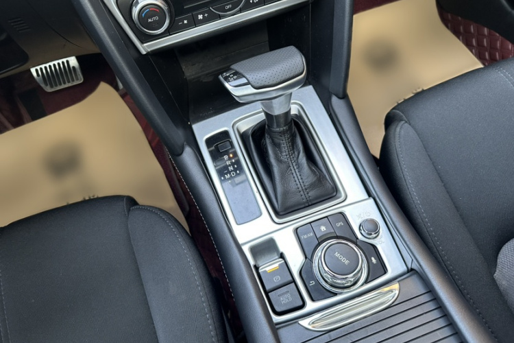 马自达CX-4 2021款 2.0L 自动两驱蓝天活力版中控内饰7002