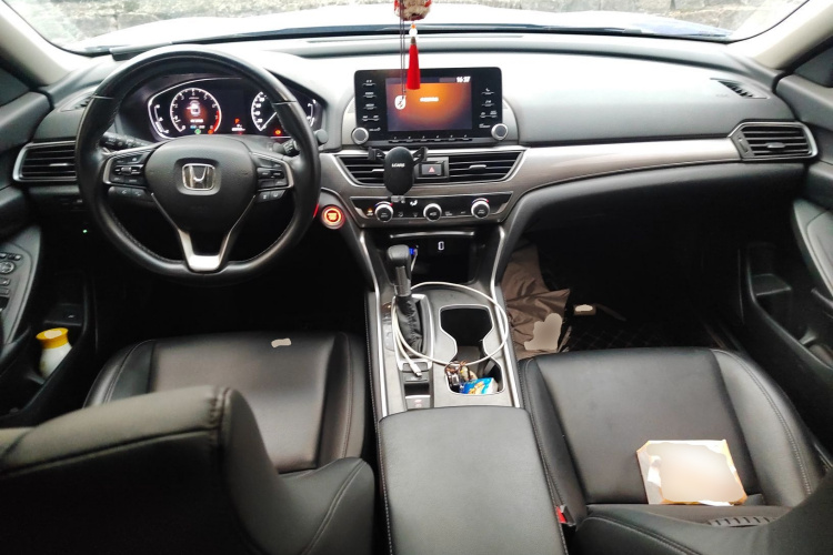 本田 雅阁 2018款 260TURBO 豪华版 国V中控内饰12