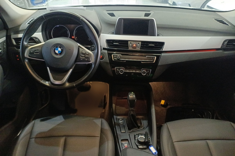 宝马X1 2019款 sDrive20Li 领先型中控内饰7002