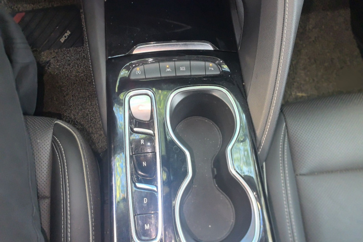 别克 2022款 昂科威Plus 552T 五座豪华型局部细节18