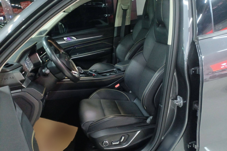 领克01 2023款 2.0TD 两驱型Pro局部细节19