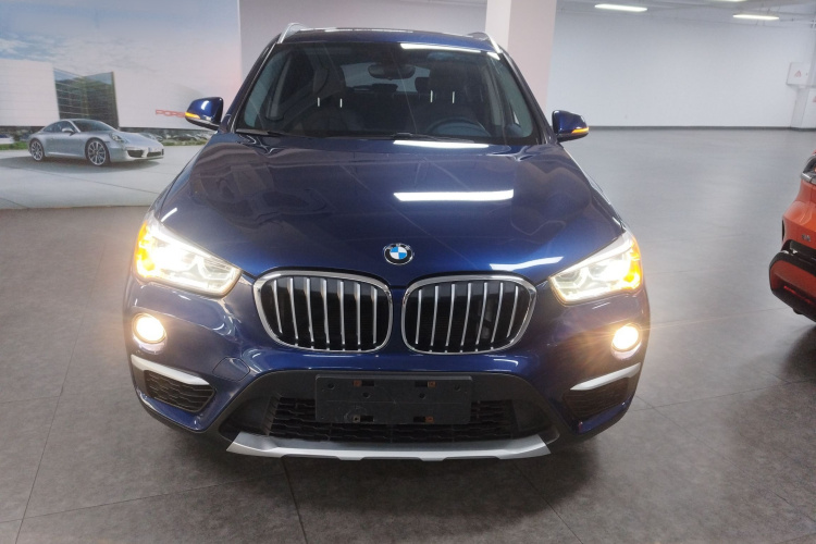 宝马X1 2018款 sDrive18Li 尊享型车身外观6001