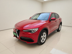 阿尔法·罗密欧 Stelvio斯坦维 2017款 2.0T 200HP 精英版