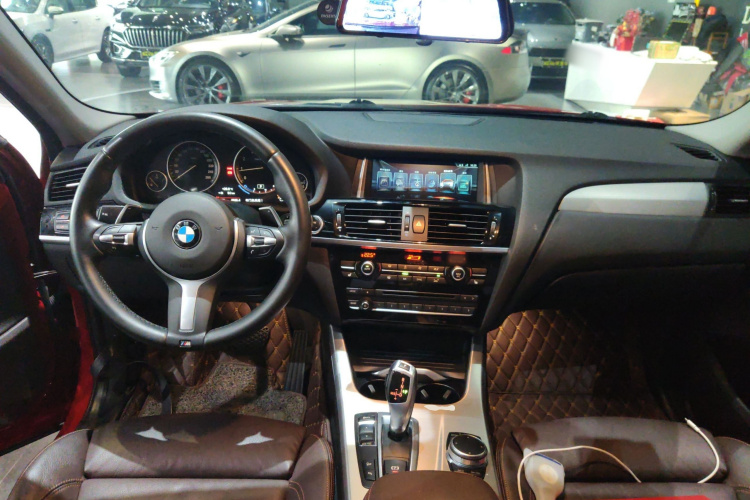 宝马X4 2016款 xDrive20i M运动型中控内饰7002