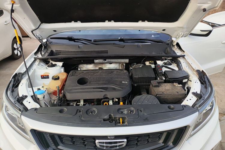 吉利汽车 远景X6 2020款 1.4T CVT尊贵型机舱底盘24