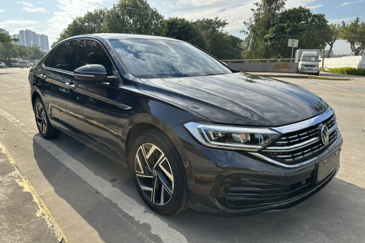 大众 速腾 2023款 300TSI DSG超越版车身外观6003