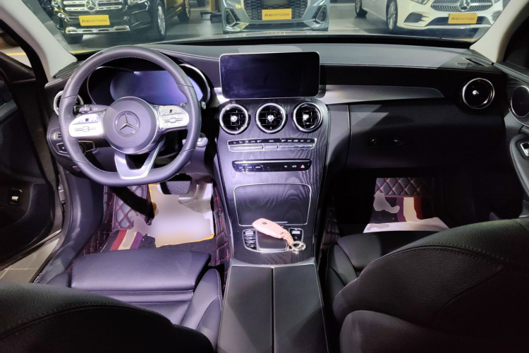 奔驰C级 2020款 改款 C 260 L 运动版中控内饰12