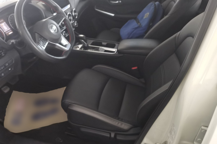 日产 轩逸 2021款 1.6L XL CVT悦享版中控内饰19