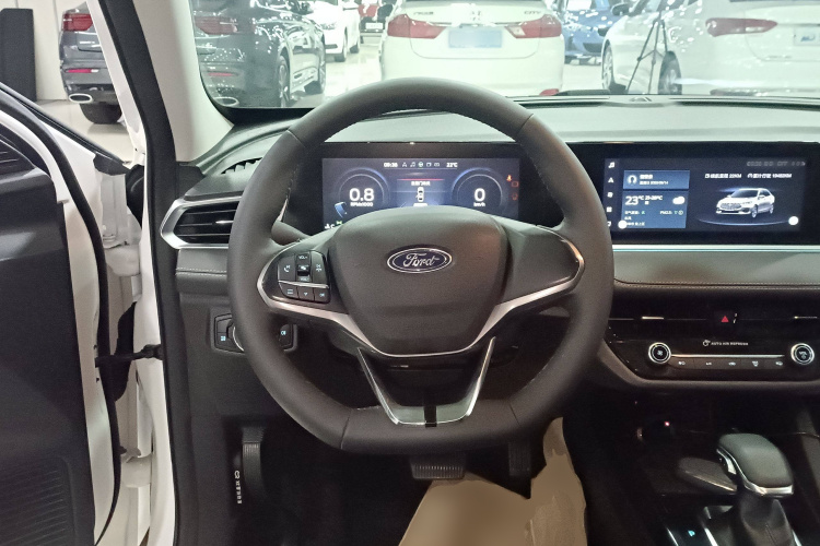 福特 福睿斯 2021款 1.5L 自动钻石版中控内饰13