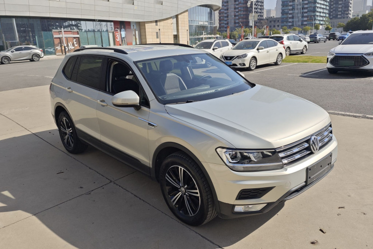 大众 途观L 2019款 330TSI 自动两驱风尚版 国V车身外观6002