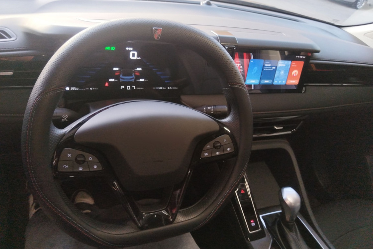 荣威i5 2024款 1.5L CVT尊荣版中控内饰7001