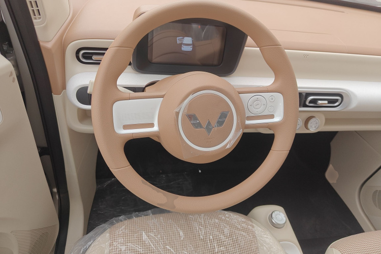 五菱汽车 宏光MINIEV 2024款 第三代 215km 青春版中控内饰13