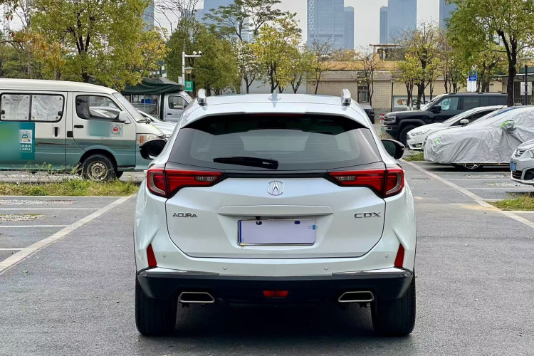 讴歌CDX 2016款 1.5T 两驱悦享版车身外观6004