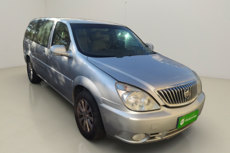 别克GL8 2014款 2.4L 经典版车身外观3