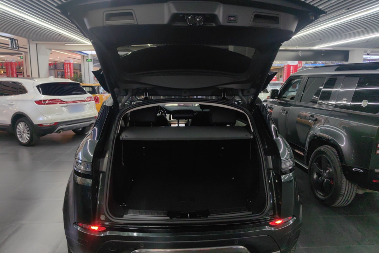 路虎 揽胜极光 2021款 极光L 249PS R-Dynamic First edition 首发版局部细节23