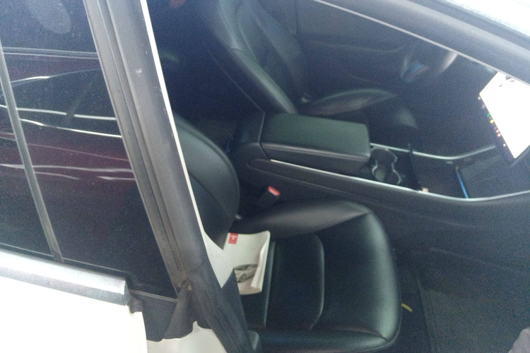 特斯拉 Model 3 2020款 改款 标准续航后驱升级版局部细节41