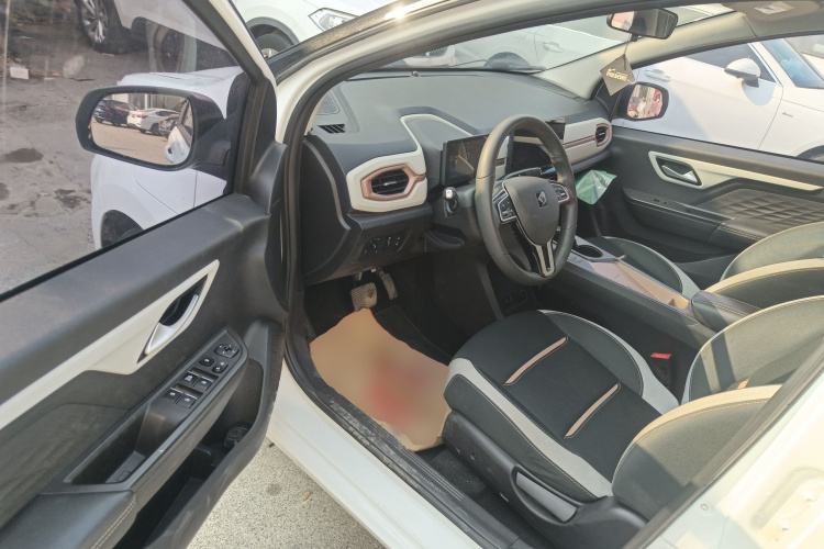 思皓 花仙子 2021款 302km 豪华型 31.4kWh中控内饰20