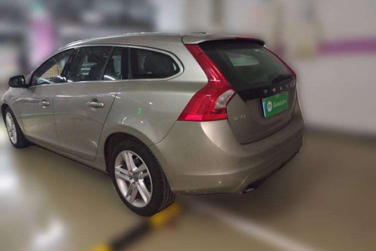 沃尔沃V60 2014款 改款 T5 智雅版车身外观6003