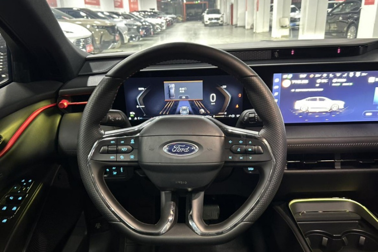 福特 蒙迪欧 2023款 1.5T E-混动 ST-Line中控内饰7002