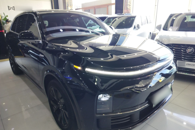 理想汽车 理想L7 2023款 Pro车身外观3